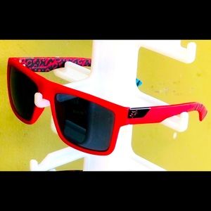 NEW Sunglasses RED UV400